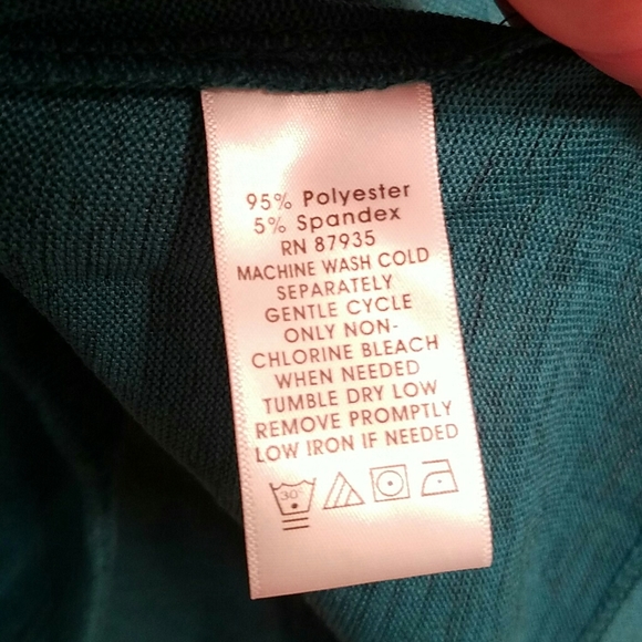 Susan Graver Aqua Tank - Picture 5 of 5